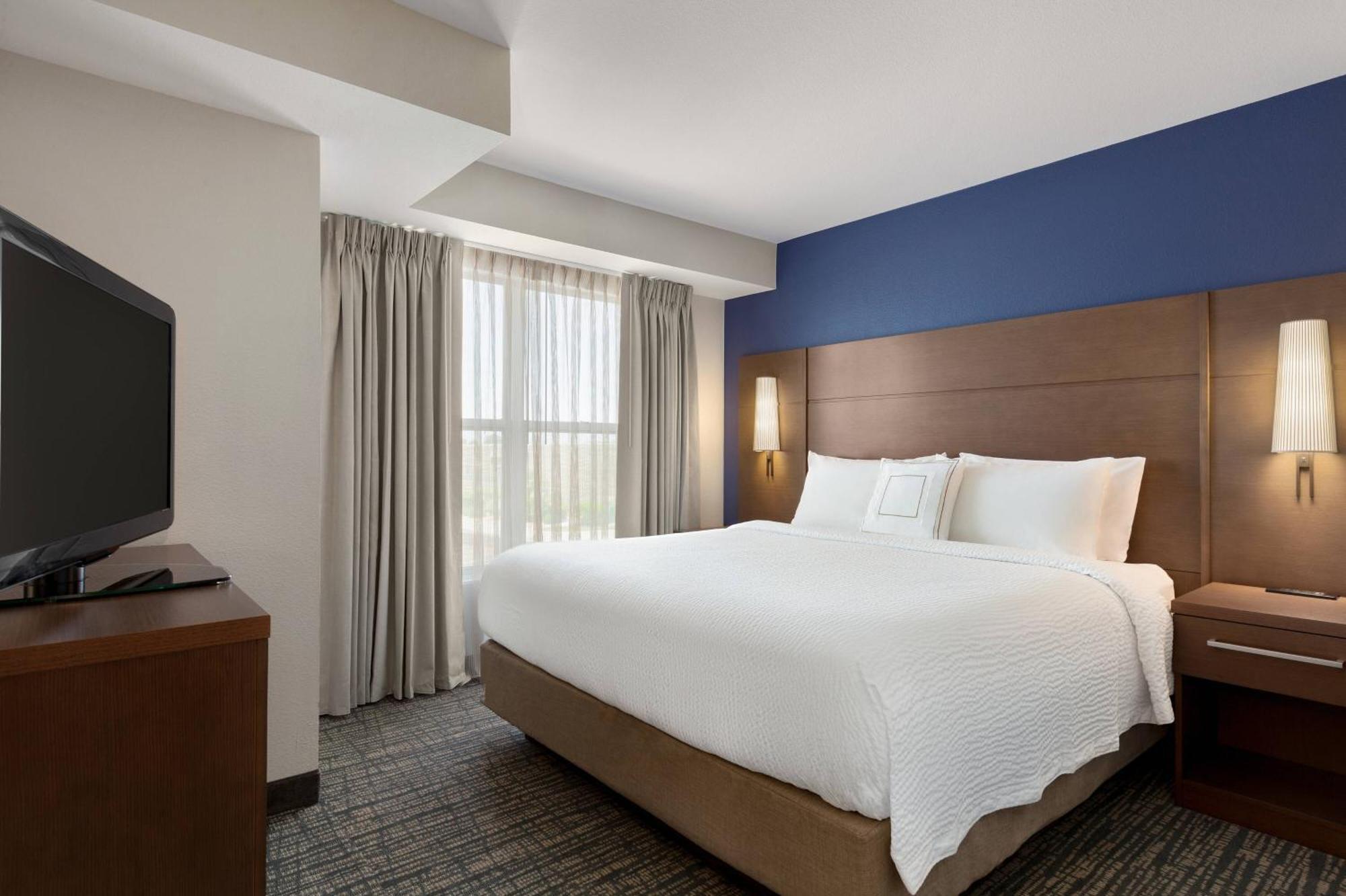 Hotel By Marriott Lancaster Palmdale